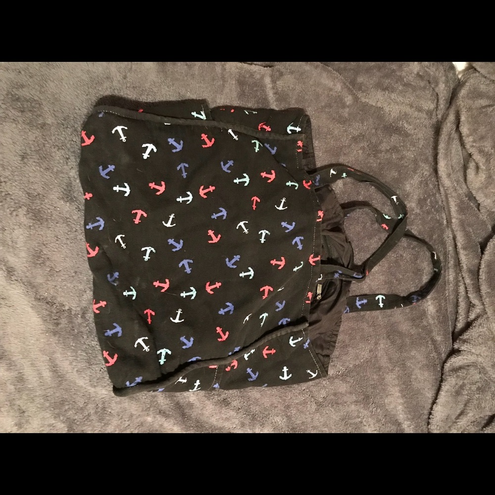 Anchor tote with coin purse